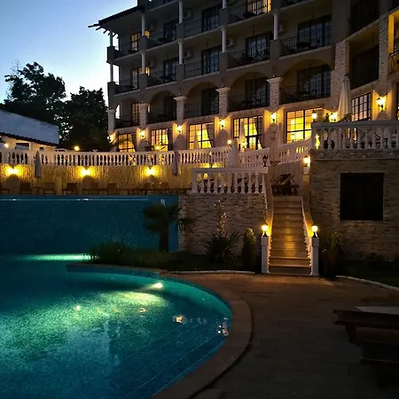 Private In The Cliff Apartment *