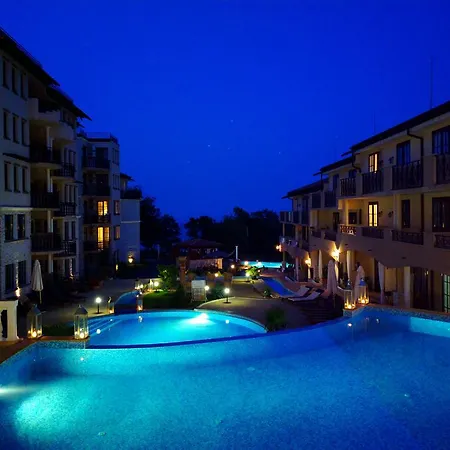 Private In The Cliff Apartment